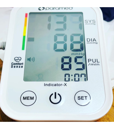 Тонометр автоматичний Paramed Indicator-X з голосовим супроводом з адаптером та батарейки в комплекті